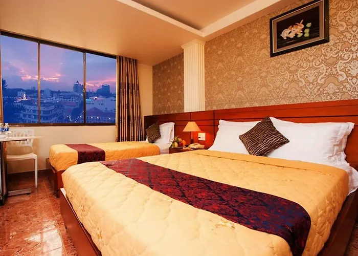 Nouveau Happy Inn - Bến Thành