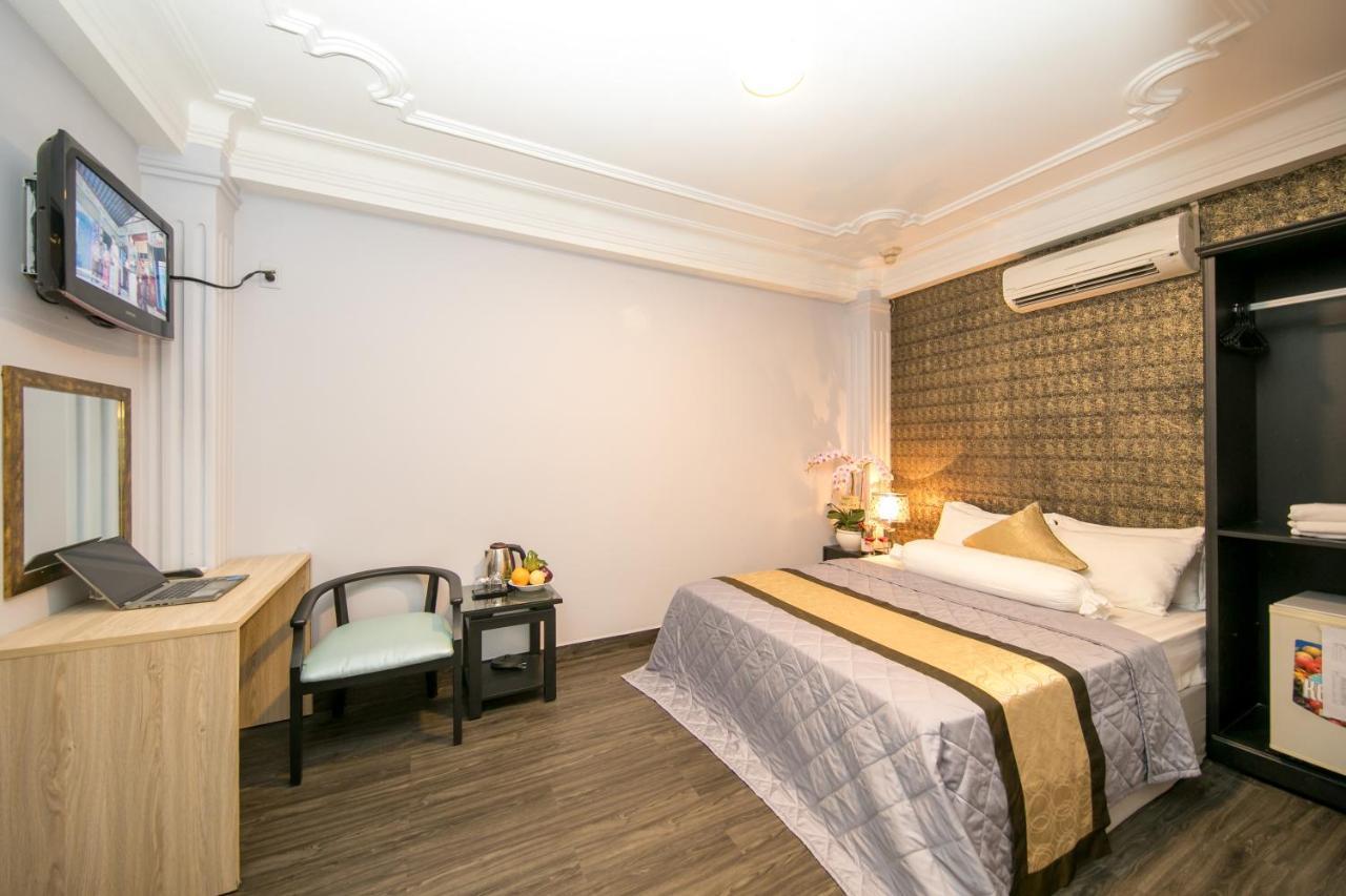 Khách sạn Nouveau Happy - Bến Thành TP. Hồ Chí Minh